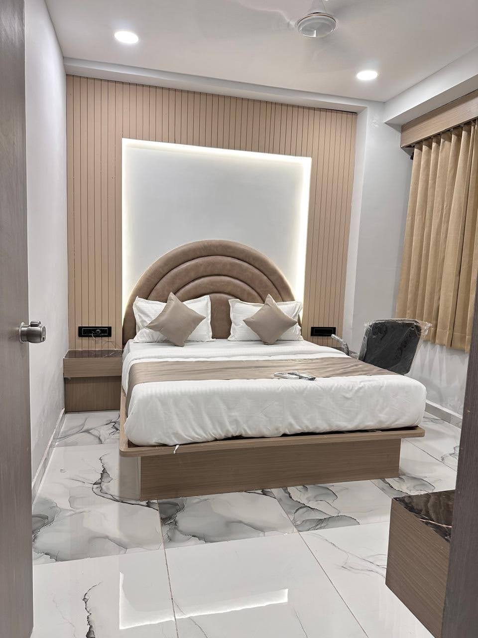 Dulex Room interior